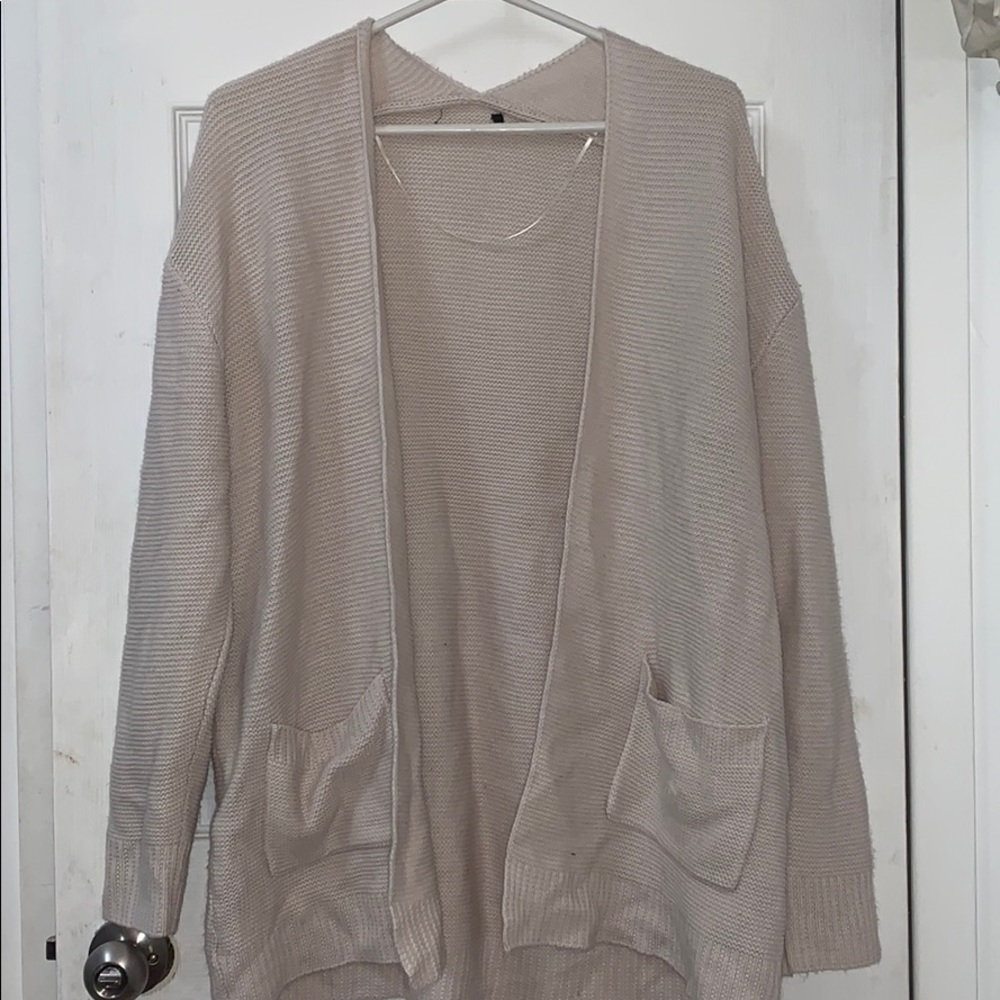 Super comfy pull on sweater.